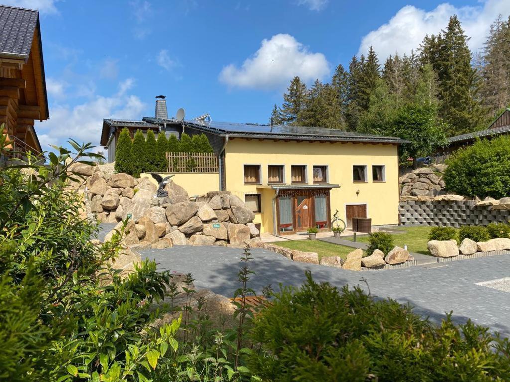 Naturstammhaus Und Appartements Zum Brockenbaecker Tanne Esterno foto